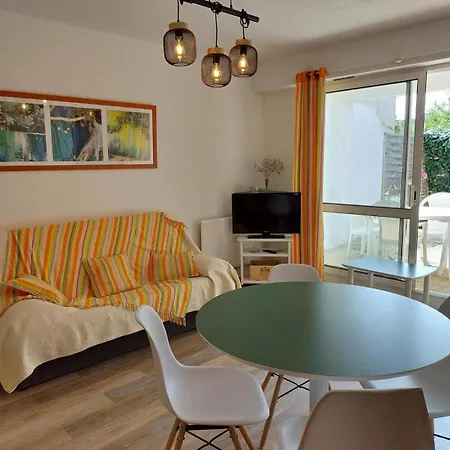 Apartment Stud Paulais Grand Bis Proximité Terrasse Et Parking La Rochelle (Charente-Maritime)